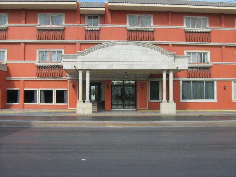 Hotel El Camino Inn & Suites Reynosa Exterior foto